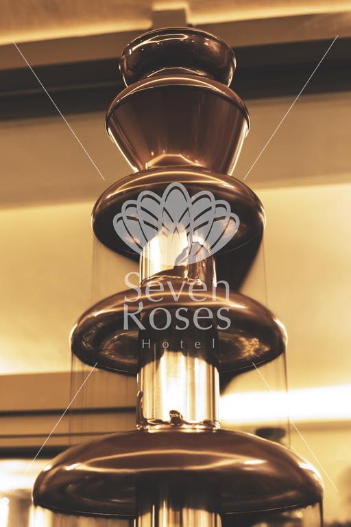 Отель Seven Roses Амман