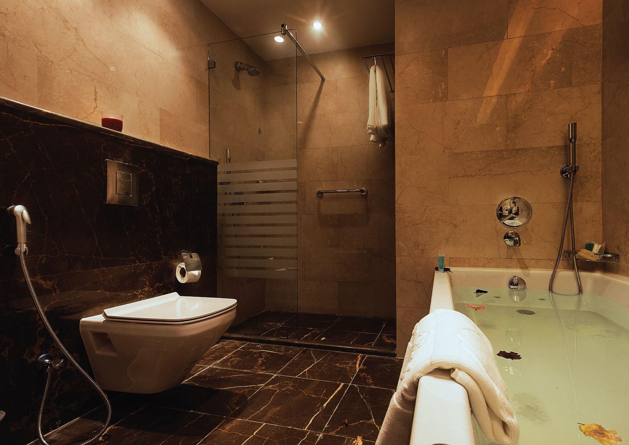 Hotel Seven Roses Amman