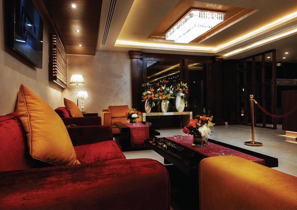 Seven Roses 4*